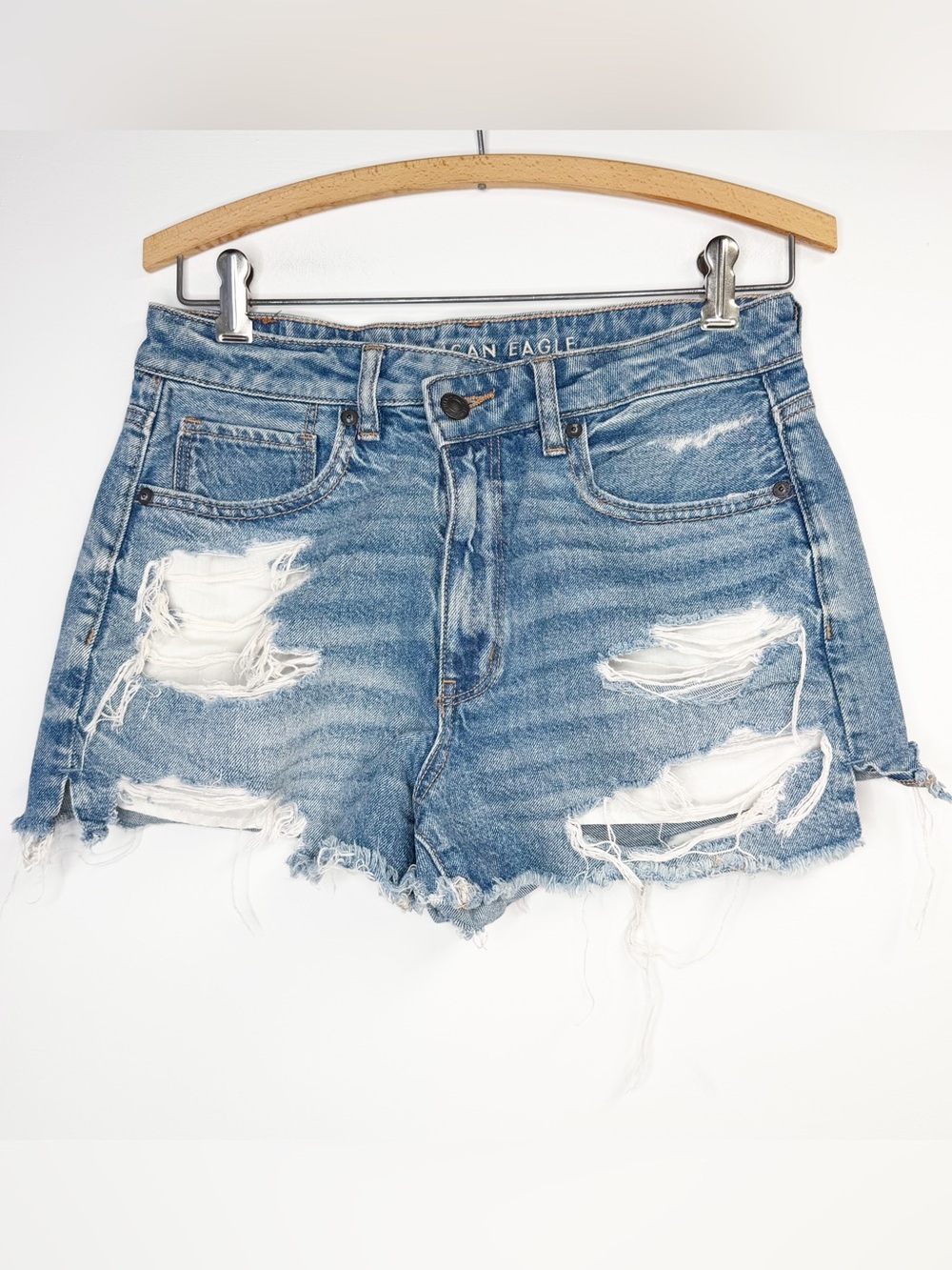 American Eagle Denim Cut Off Shorts Distressed Mom Short Size 6